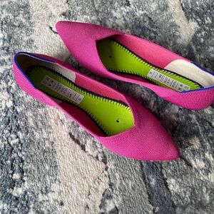 EUC Rothys Berry Point size 9 with box